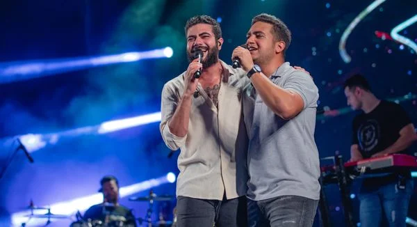 Show Henrique e Juliano