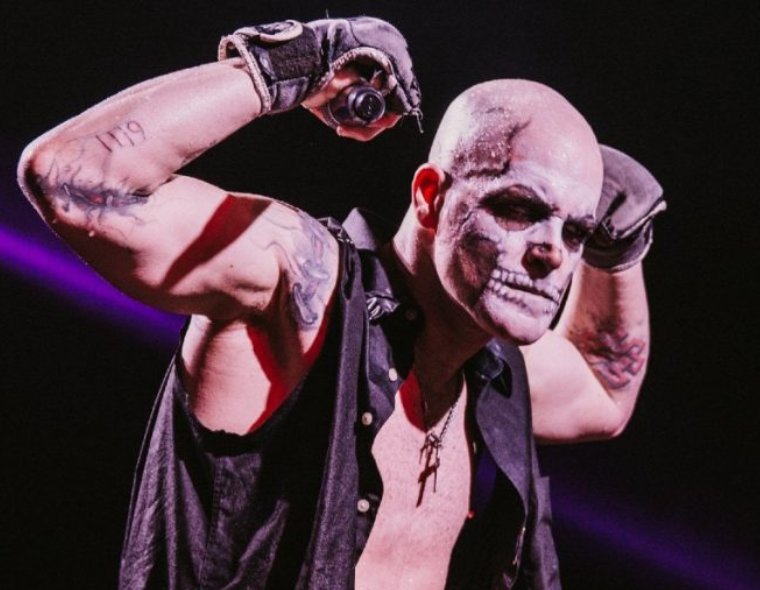 MICHALE GRAVES