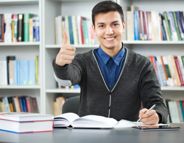 DNE: Carteira de Estudante Digital e Seus Benefícios